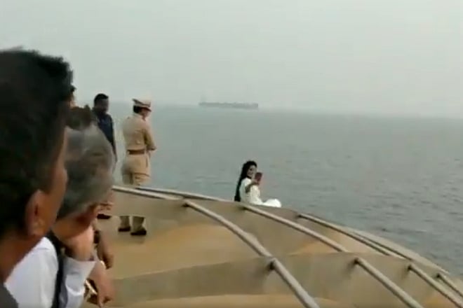 Watch: Maha CM’s wife Amruta Fadnavis ignores safety warning to take risky selfie