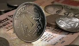 Interest, Inflation and Interventions weakened Indian rupee in 2020