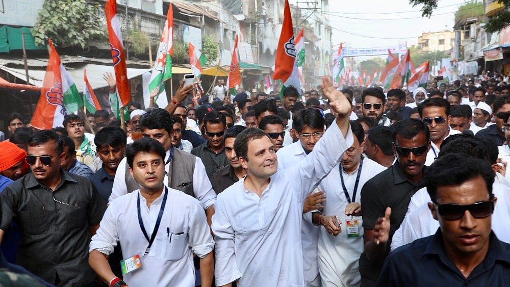 Congress President Rahul Gandhi on a padyatra through Wardha on October 2, 2018