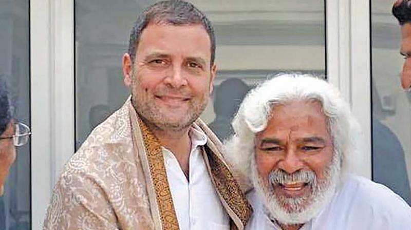 Telangana revolutionary poet Gaddar meets Rahul Gandhi, may contest polls against KCR