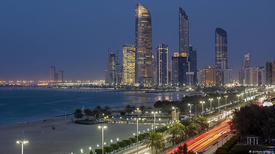 UAE offers one-year residency visa to Ukrainians on humanitarian ground