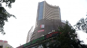 Financial, auto stocks sink as sensex plunges over 400 points