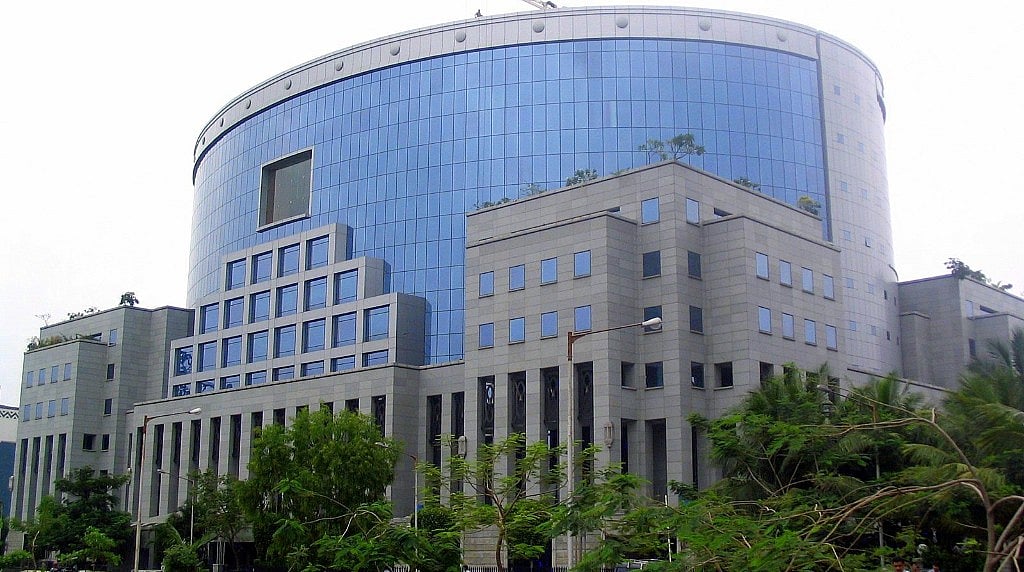 After criticism, Modi Govt changes  management  at debt-stricken IL&FS