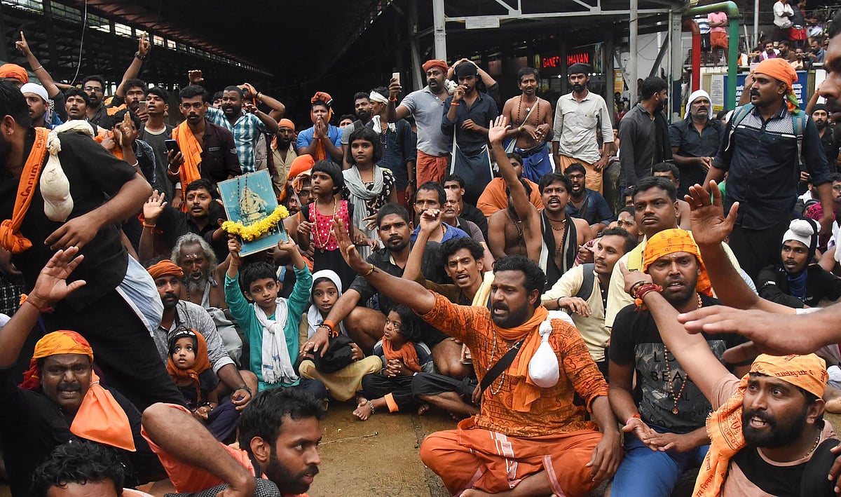Sabarimala: 4 women seeking to enter temple sent back by protesters  