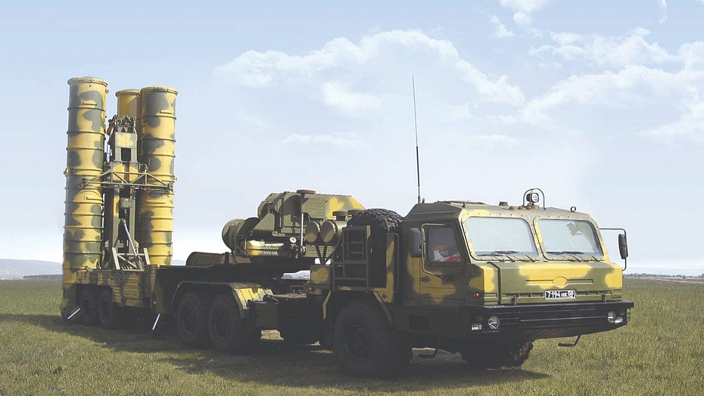 Pakistan turns to nukes in response to superior Indian armed forces