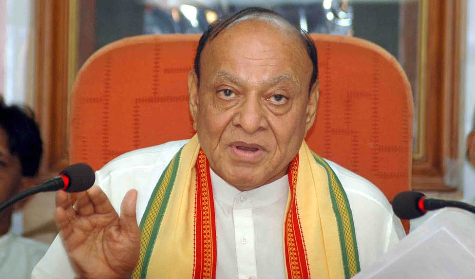 Vaghela taunts Modi on ‘Statue of Unity’, asks him to first unite CBI