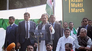 Rahul Gandhi at Farmers’ March: No one can silence farmers, will change PM in 2019 elections