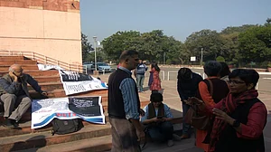JNUTA begins hunger strike; demands restoration of academic, institutional functioning
