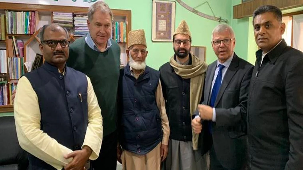 Twitter/@MirwaizKashmir