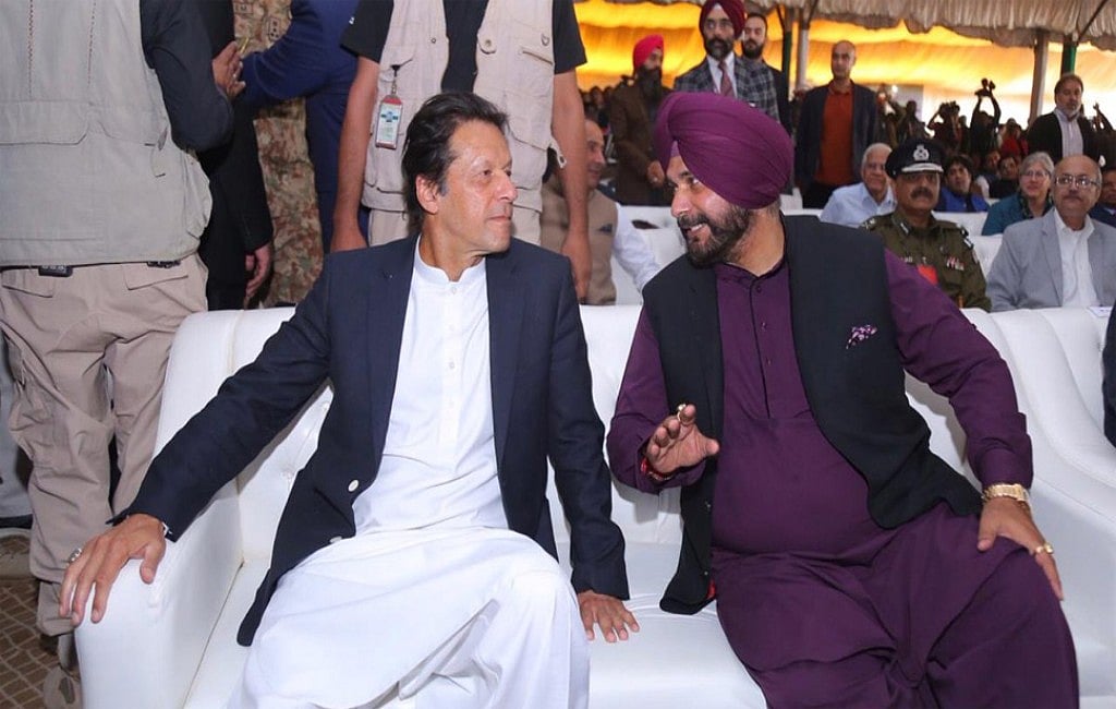Pakistani PM slams those who criticised Sidhu for his visit to Pakistan 