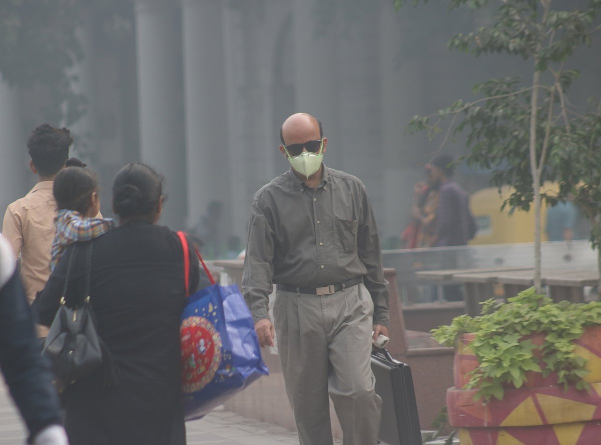 Ahead of Diwali, Delhi-NCR turns into a gas chamber 