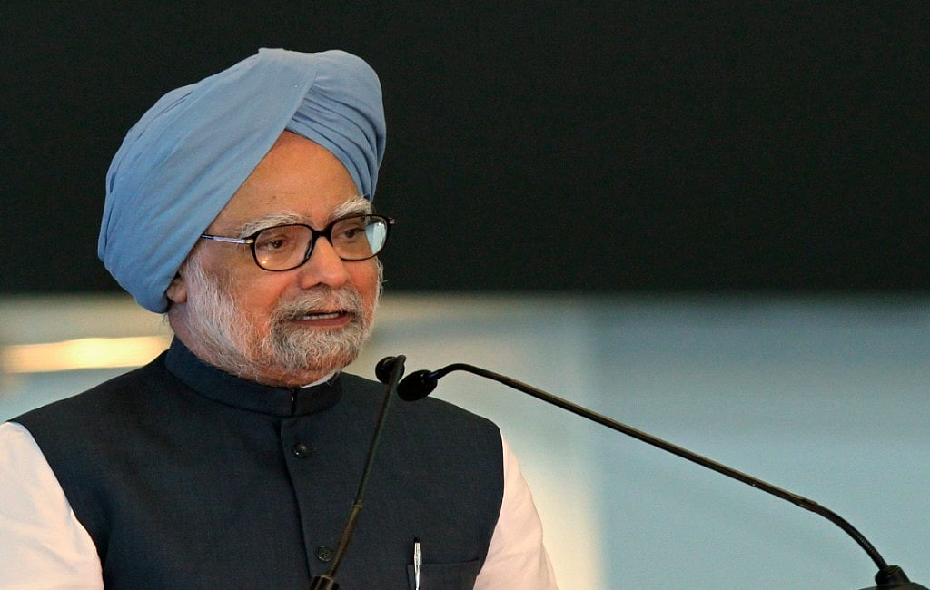 Manmohan Singh endorses NYAY, denies need for new taxes       