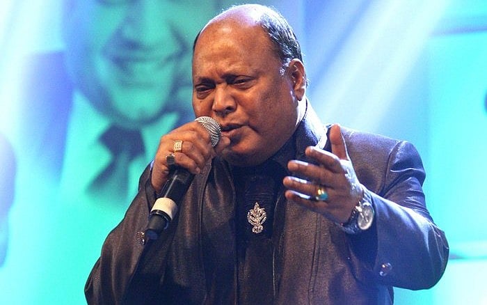RIP  Mohammad Aziz, your voice  ruled