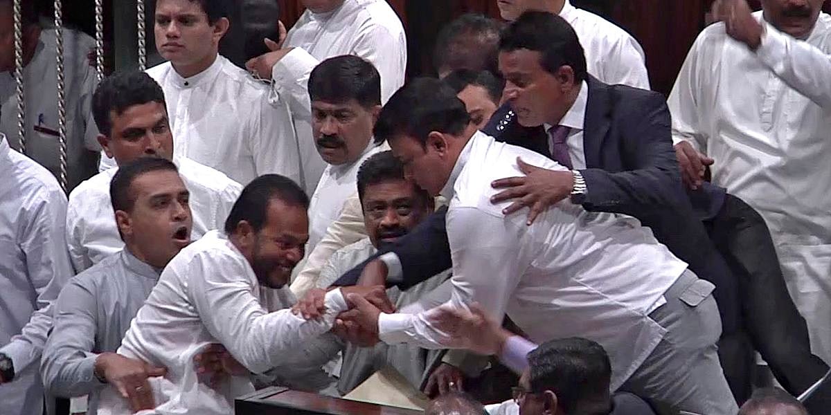 Sri Lanka: MPs come to blows in the Parliament over PM dispute; crisis deepens