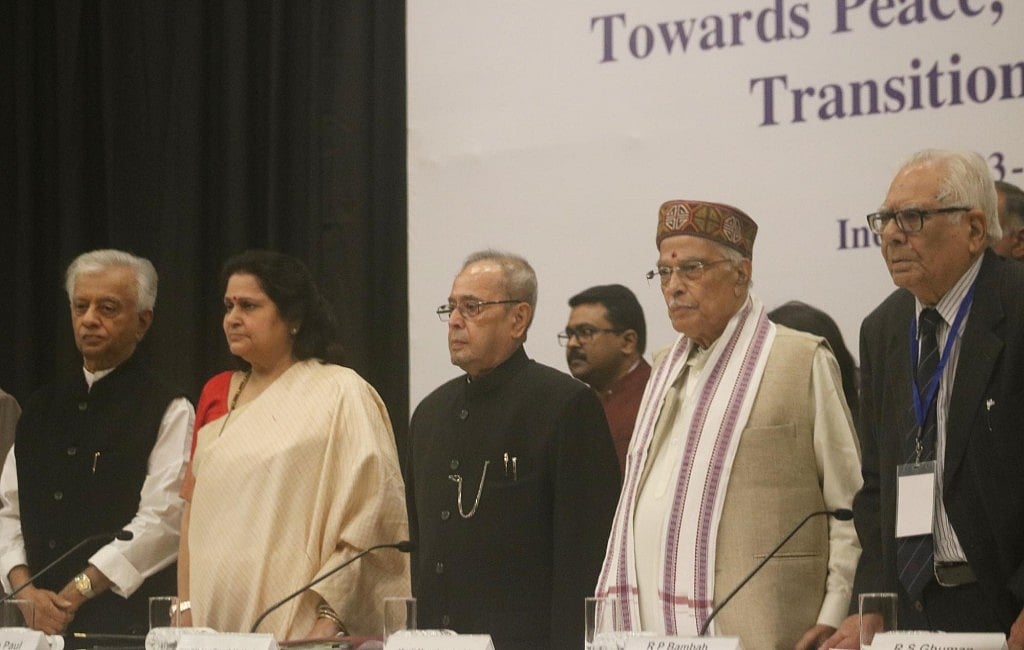 Pranab Mukherjee: “Country passing through rising intolerance”