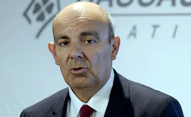 “I don’t lie” says Dassault CEO; Twitterati disagrees