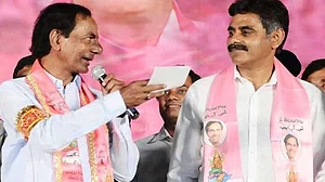 Telangana: MP Vishveshwar Reddy resigns from TRS, blames party for becoming “distant” from voters