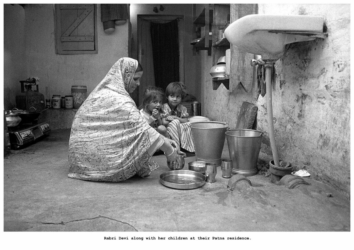 Photo exhibition of political pictures by sr. photographer Praveen Jain, at AIFACS 