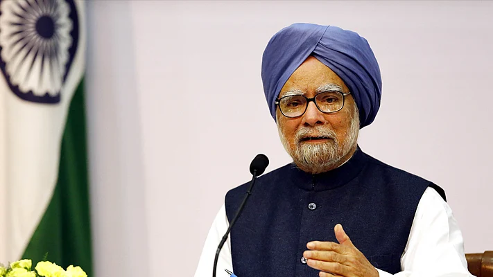 Lok Sabha Election 2019 LIVE: 5-year tenure of Modi govt is a sad story of governance, says Manmohan Singh