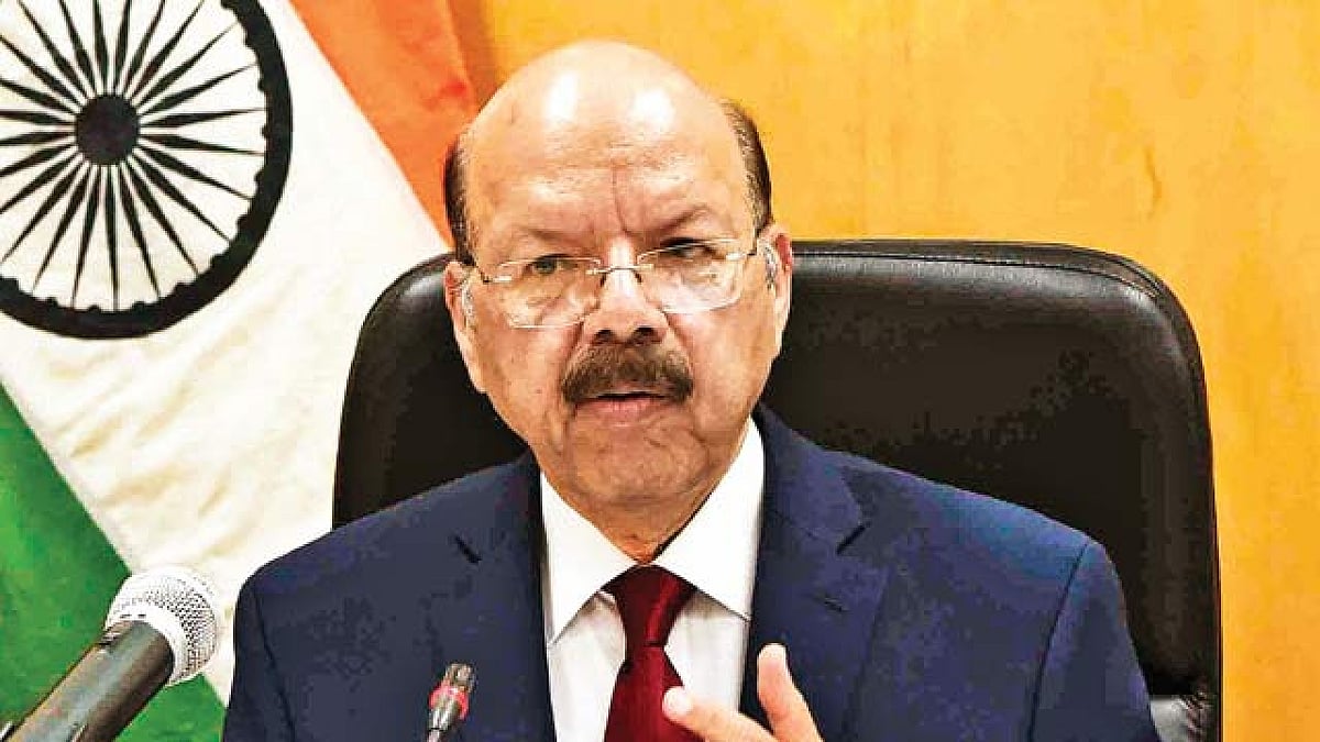EC will have to gain voters’ confidence with EVMs: Former CEC Zaidi