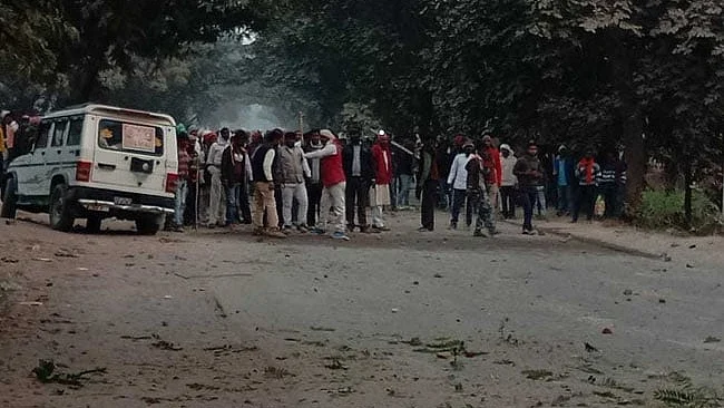 Police constable killed by mob in UP