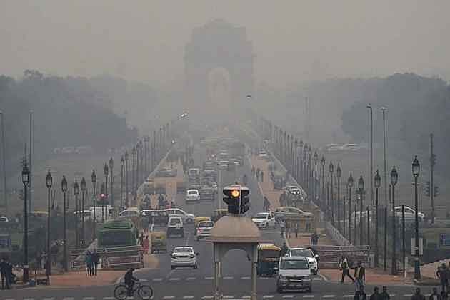 Delhi-NCR: EPCA shuts industries in hotspots, bans construction activities for 3 days