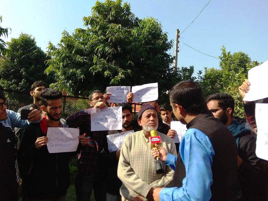 Watch: Media tries to create a lynch-mob atmosphere in Jammu 