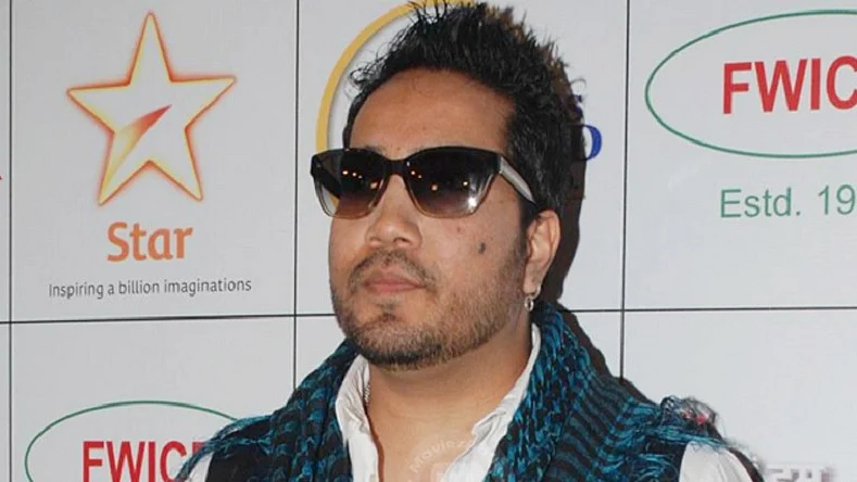 Singer Mika Singh detained in Dubai for sending obscene pic to 17-year-old
