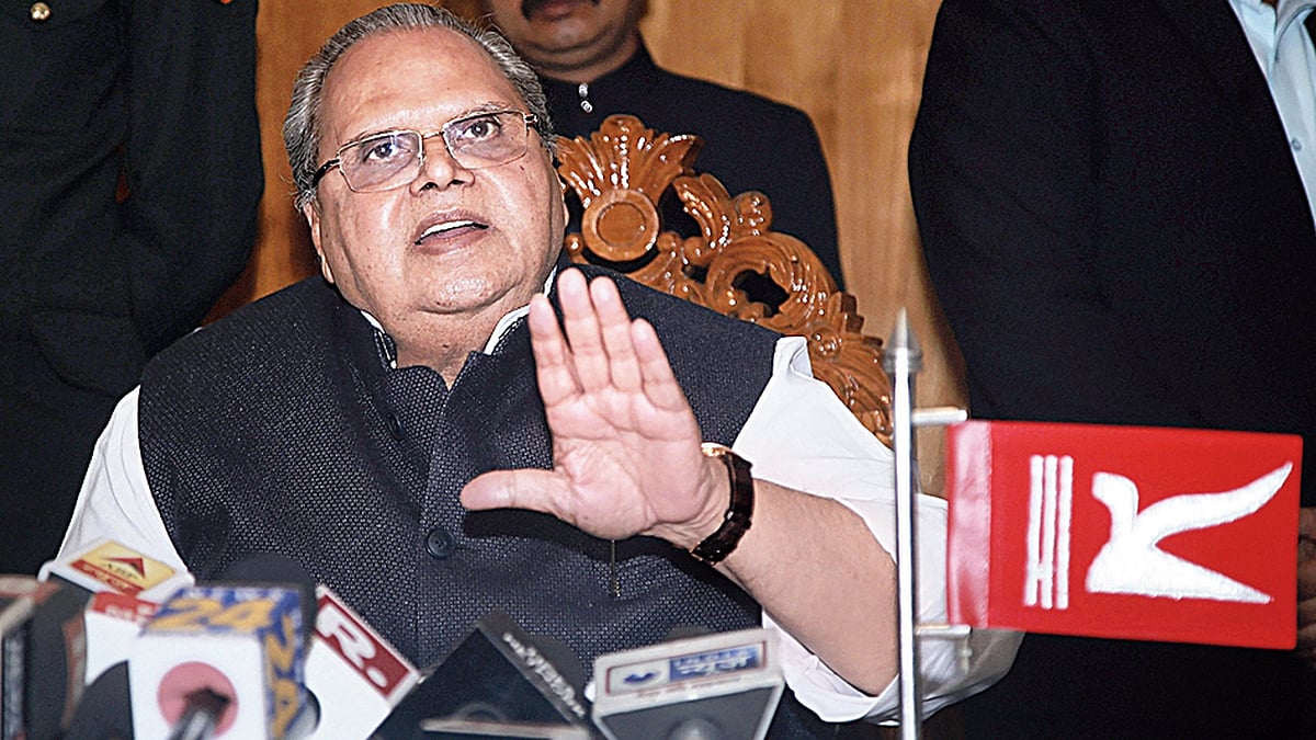 Some wealthy Indians are like ‘rotten potatoes’: J&K Governor  