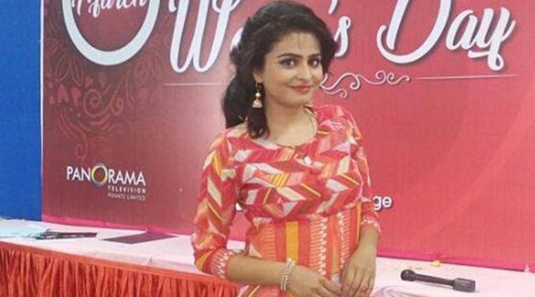 Noida: TV anchor falls to death from fourth-floor flat  