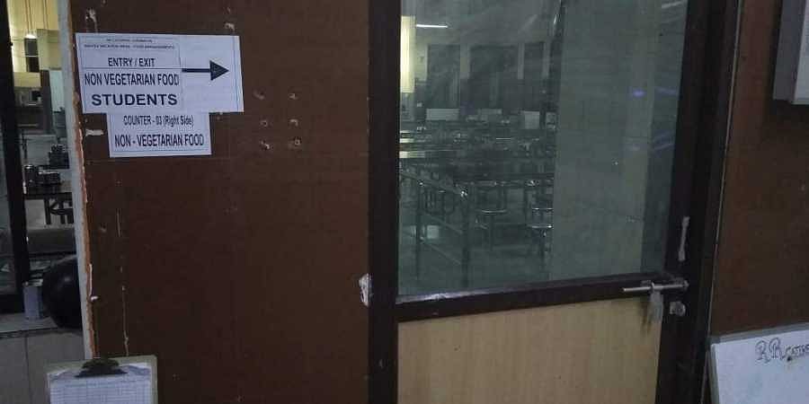 IIT Madras draws flak over separate entrances, utensils for veg, non-veg students