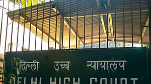 Delhi HC asks SBI to maintain status quo on accounts of RCom, Reliance Telecom, Infratel