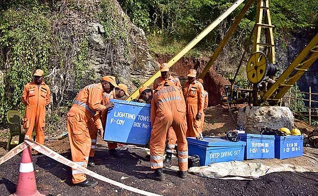 Two miners die in Meghalaya, fate of trapped miners remains uncertain