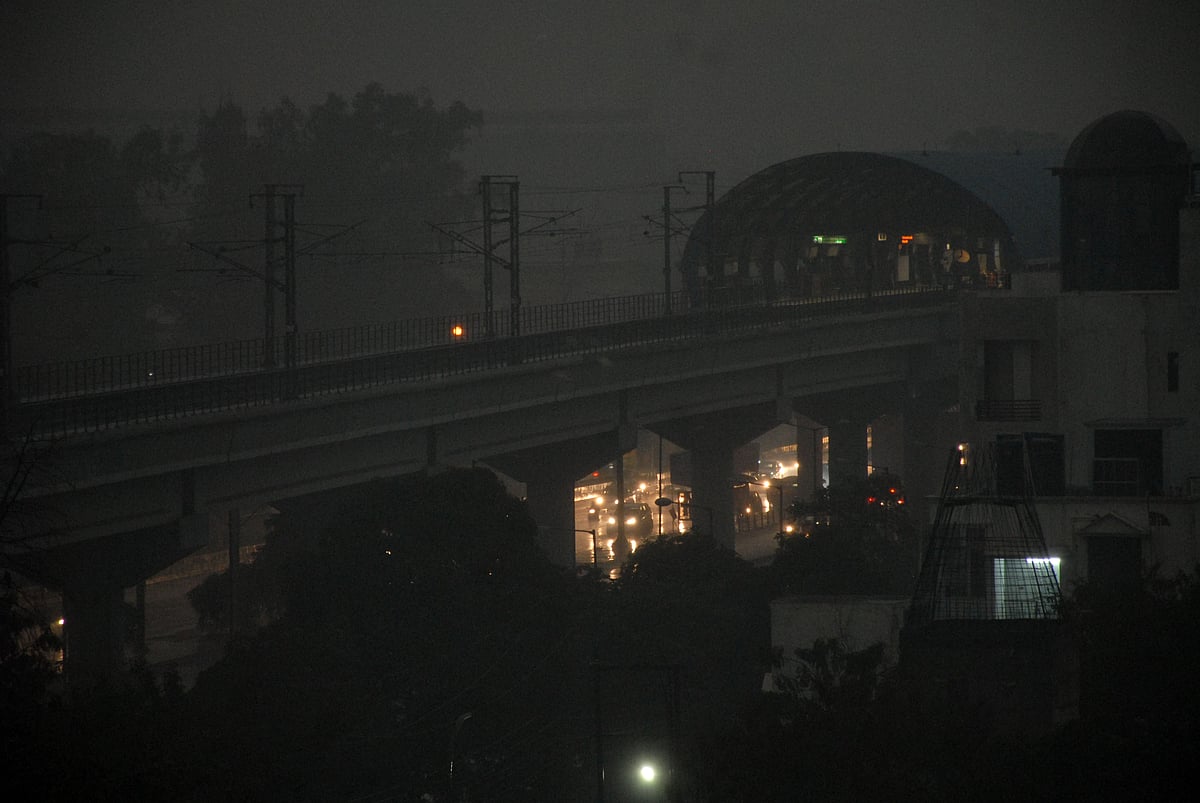 January 22:  Darkness in Delhi  in     pictures and other images from abroad