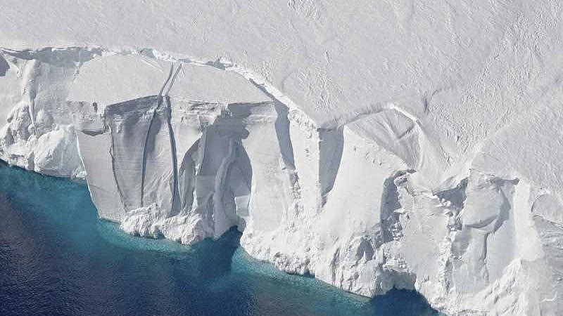 Antarctica melting away at alarming rate: Study