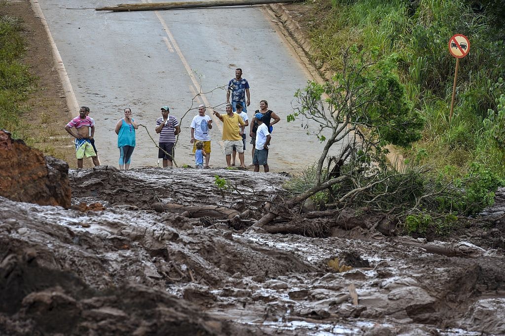 Brazil: Almost 300 missing after mining dam bursts; search resumes after fears of second damn breach recede