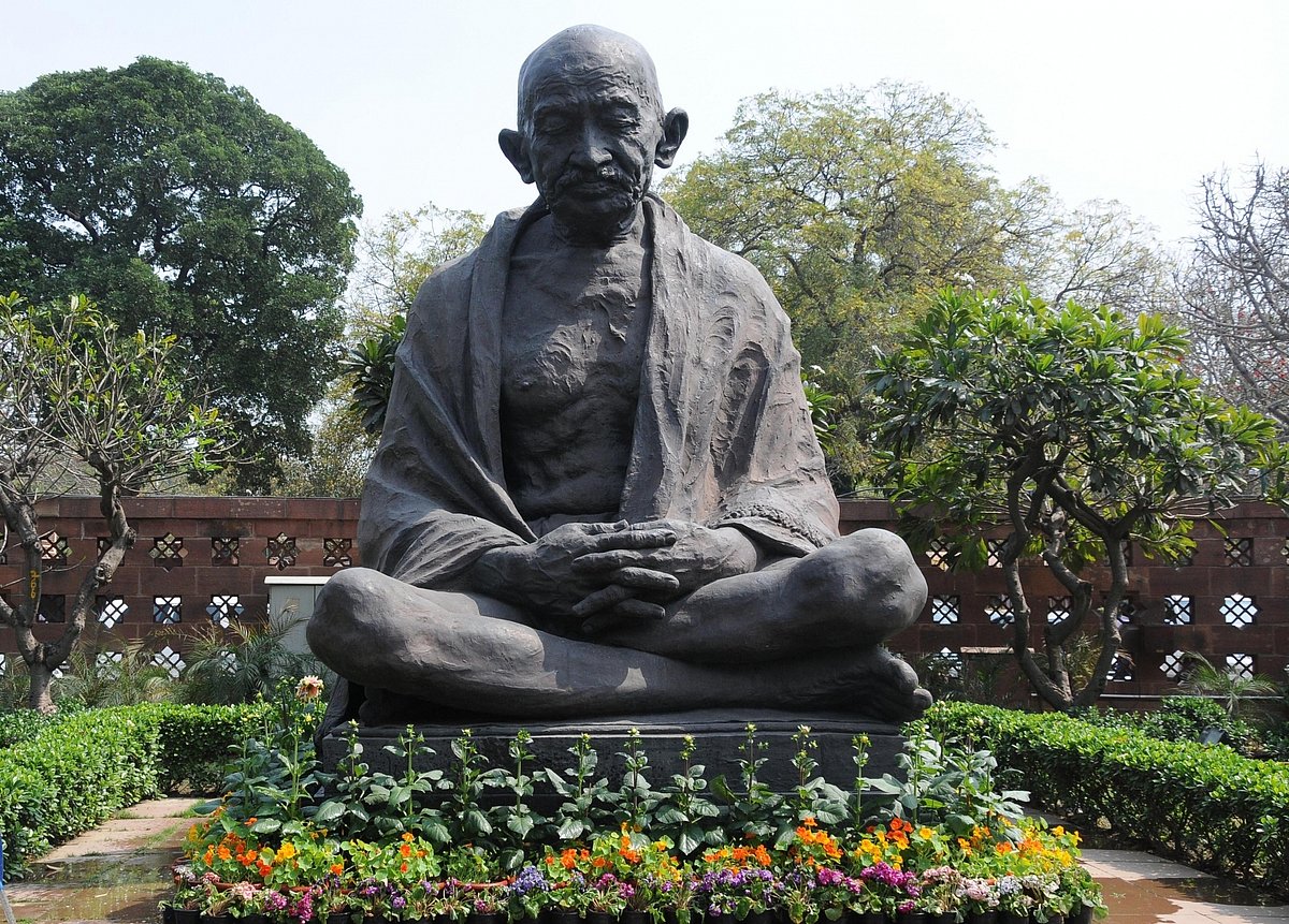 Remembering Mahatma Gandhi on Martyr’s Day: We need to return to Gandhian art of dialogue  
