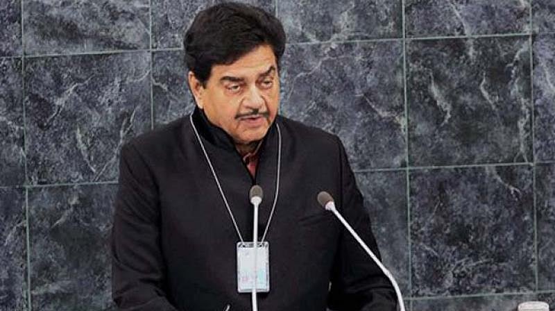 BJP MP ‘Shotgun’ Sinha: politics of double-standards has brought India to the brink of disaster