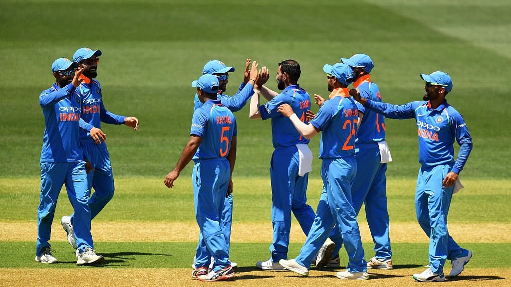 2nd ODI: Shaun Marsh fires Australia to 298/9