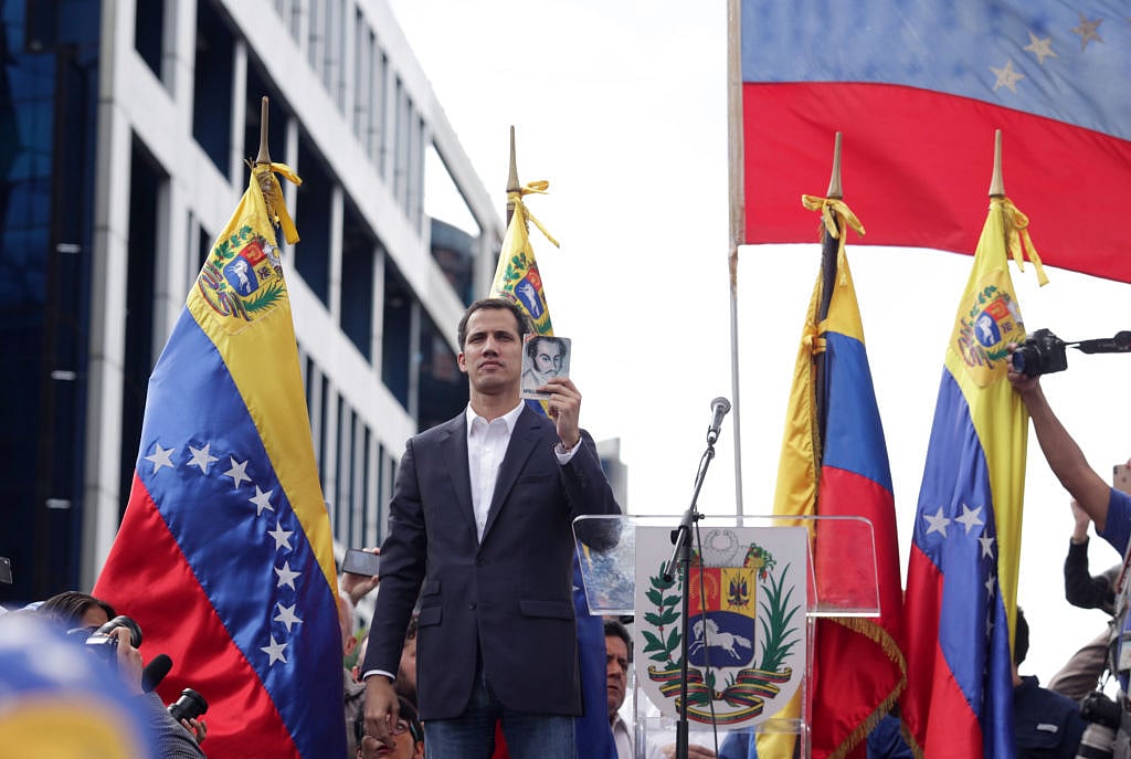 Trump backs Venezuelan opposition leader as President forcing Nicolas Maduro to cut ties with Washington