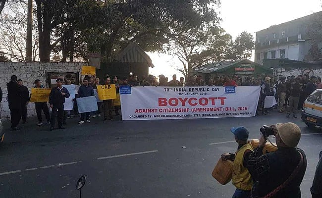 Mizoram Guv, who is Kerala BJP leader, addresses empty ground amidst R-Day boycott