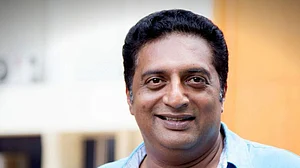 Actor activist Prakash Raj to contest Lok Sabha polls