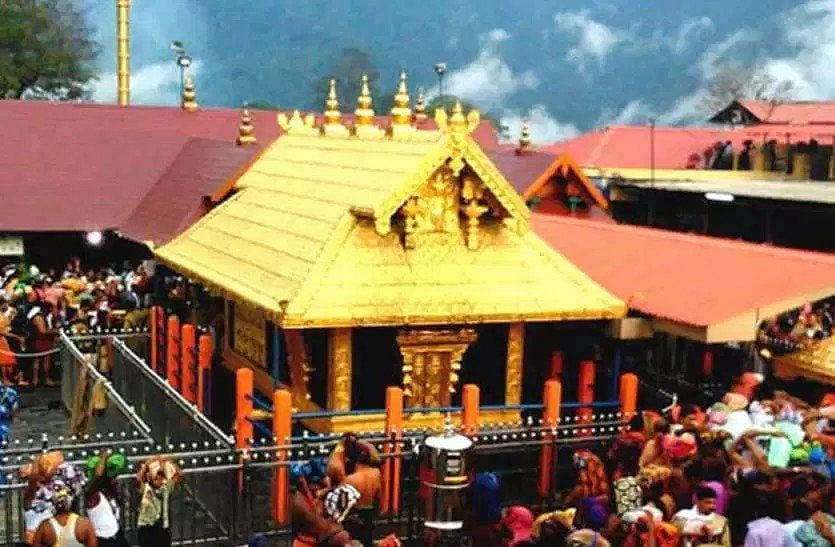 Sabarimala:  Kerala CM  backs women who entered  temple, Twitter flooded with mixed reactions
