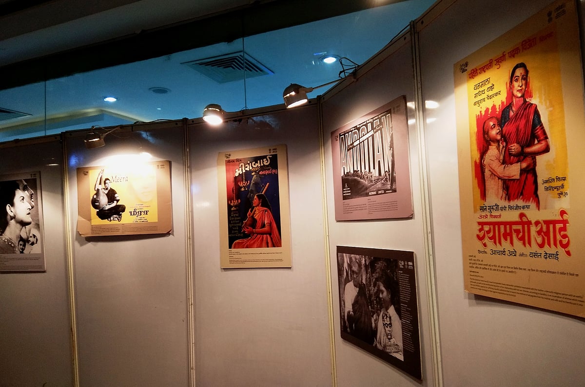 5th Rajasthan International Film Festival organises ‘The Mahatma on Celluloid’ themed poster exhibition 