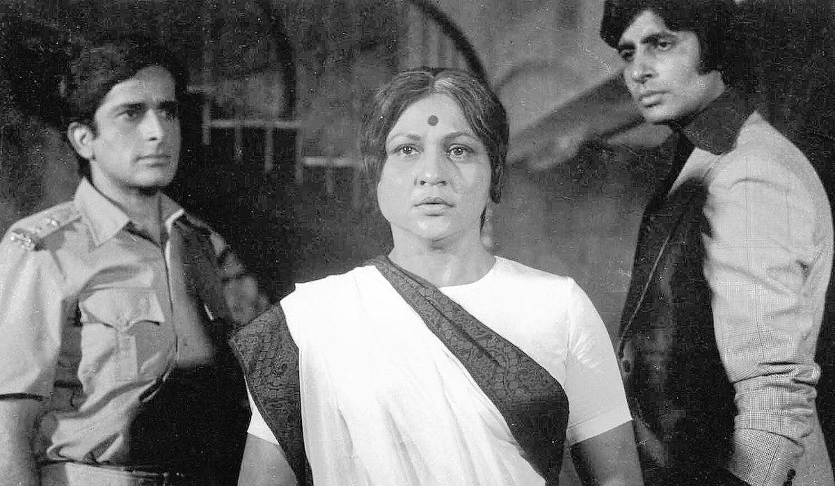 Nirupa Roy: The ideal mother and ‘goddess’ of Hindi films; Javed Akhtar pays tribute  