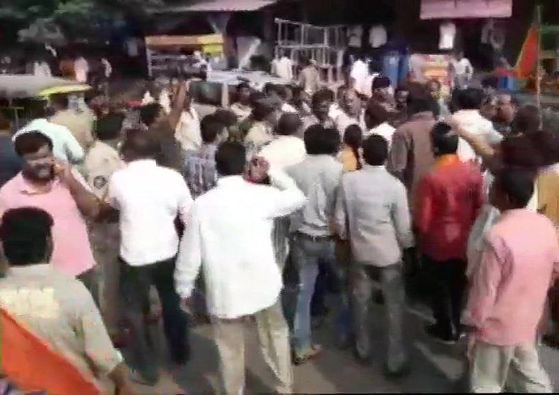 TDP, BJP workers clash in Guntur