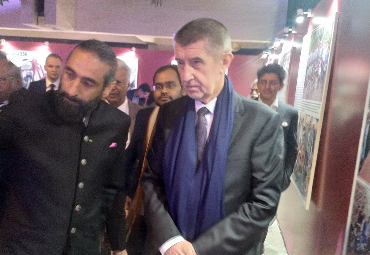 Exclusive: Czech Prime Minister asks PM Modi to remove the ban on Tatra trucks