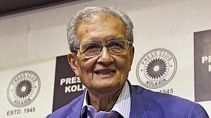 Amartya Sen backs Naseeruddin Shah against trolls, says “harassing people is unacceptable”