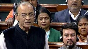 Jaitley runs away from JPC on Rafale deal, rejects Rahul’s demand in Parliament