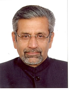 Capt. Praveen Davar